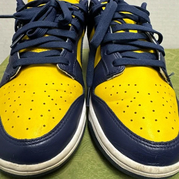 Nike Dunk Low University of Michigan Yellow Blue 2021 Sneakers Shoes Size 8 US